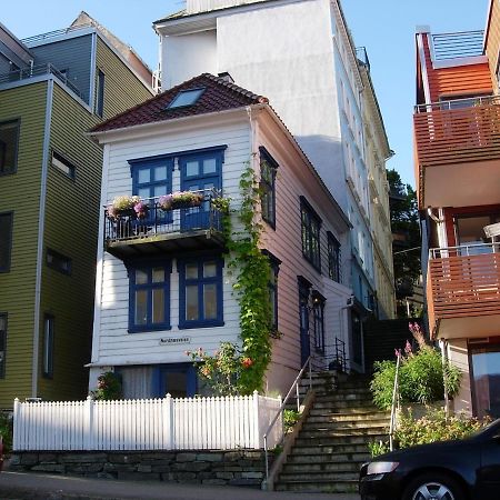 Historic Bergen House, Right In The Middle Of Everything! מראה חיצוני תמונה